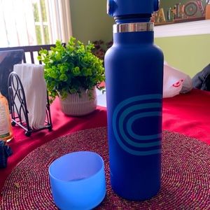 21oz Blue Hydroflask!